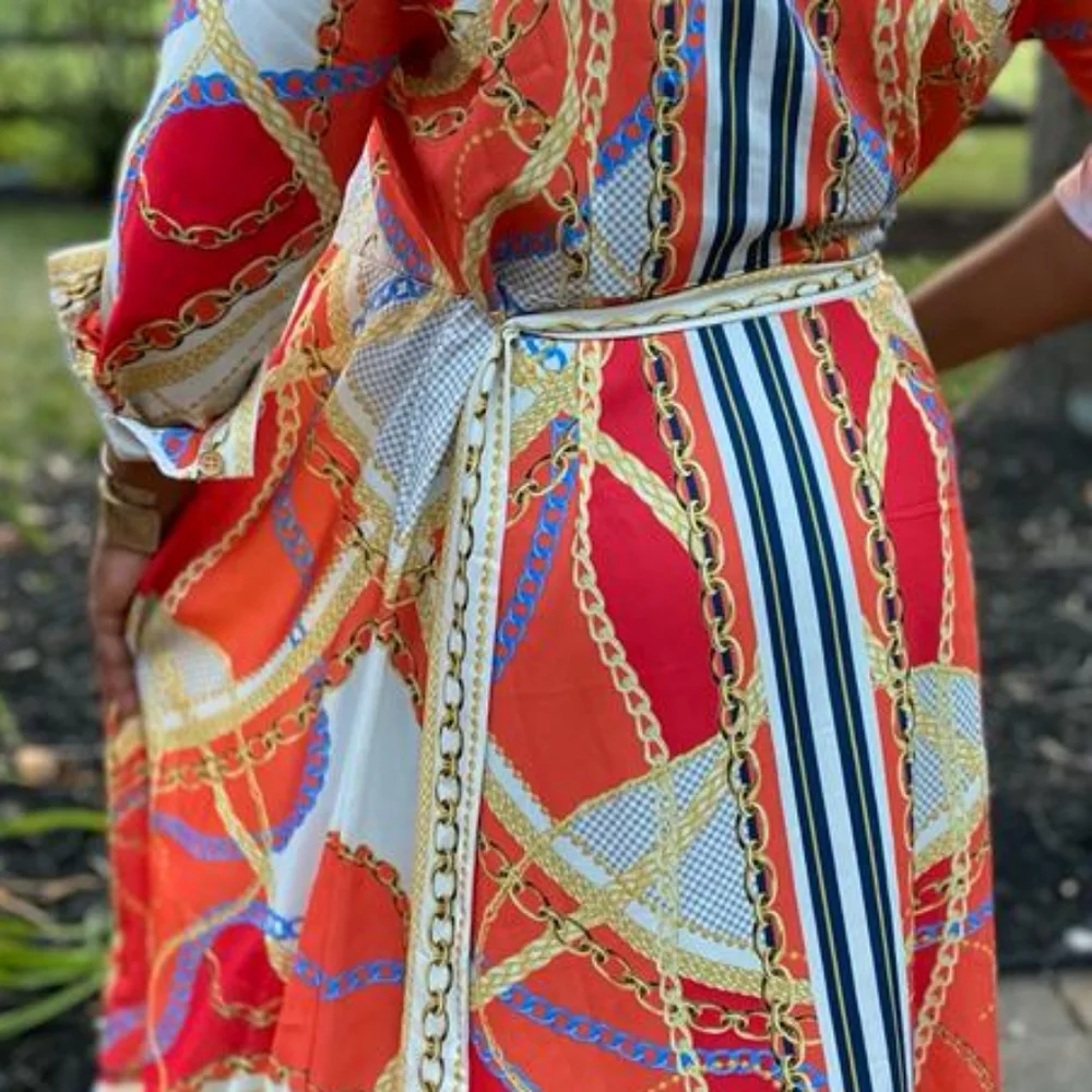 Flying Tomato Chain Patterned Buttoned Front Dress -Easy care fabric! - Picture 7 of 16